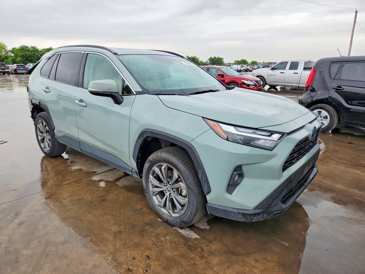 Toyota RAV4 Xle Premium