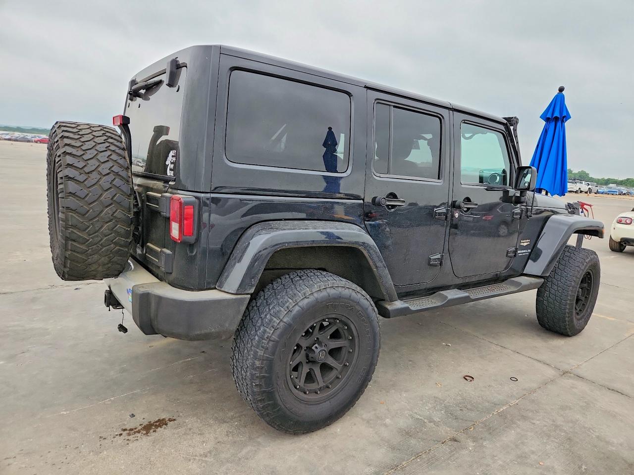 Jeep Wrangler Sahara