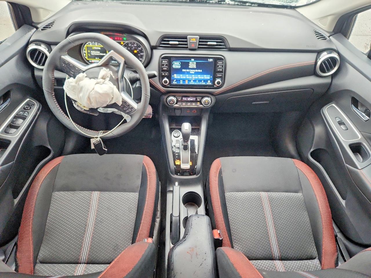 Nissan Versa Sr