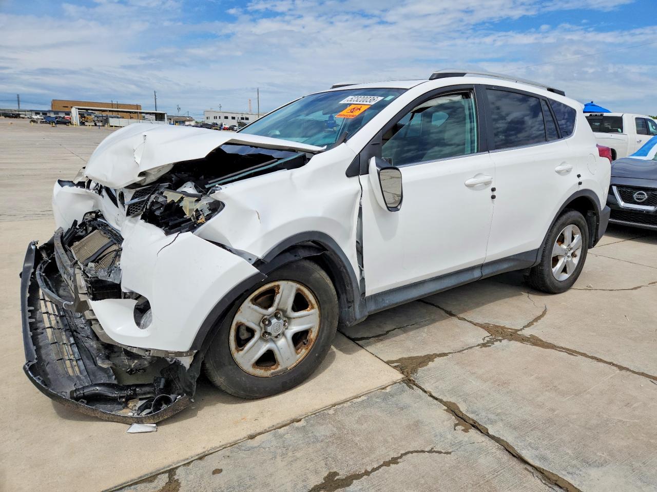 Salvage Toyota RAV4 Image