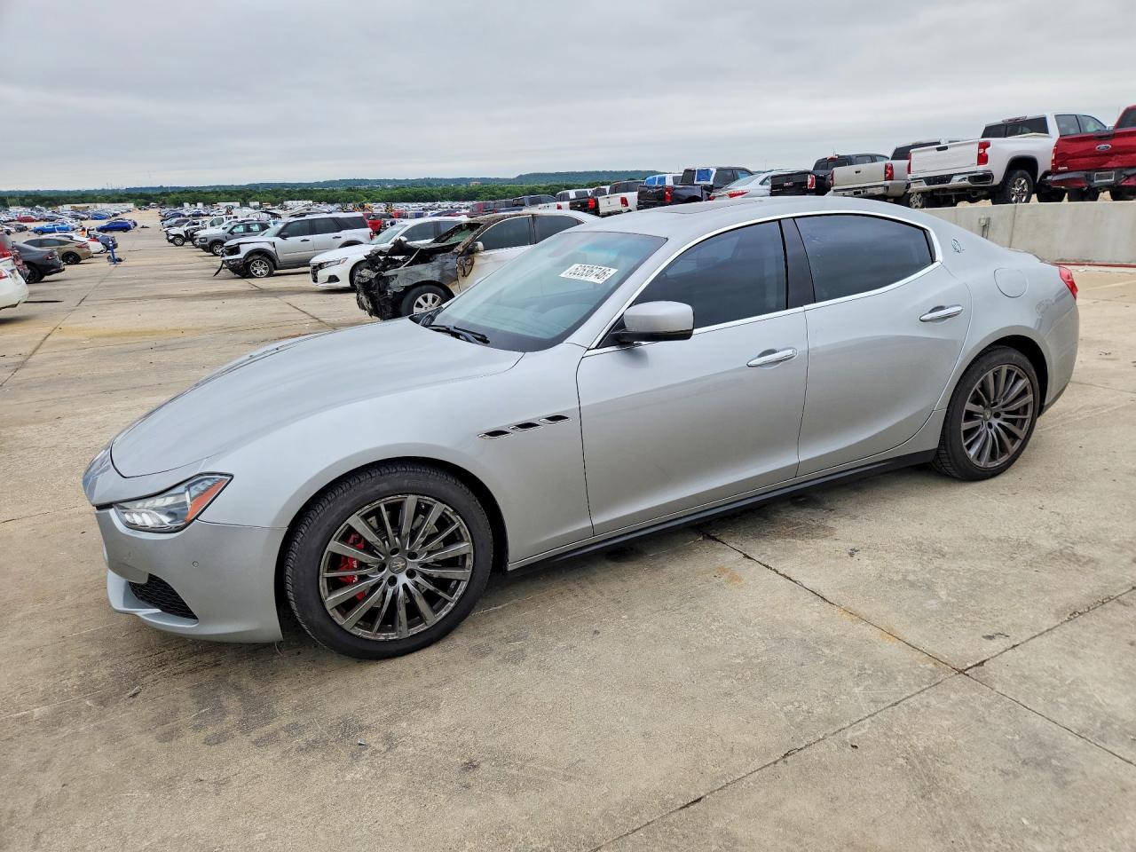 Salvage Maserati Ghibli Image