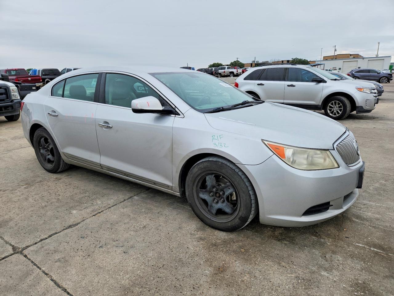 Buick LaCrosse Cx
