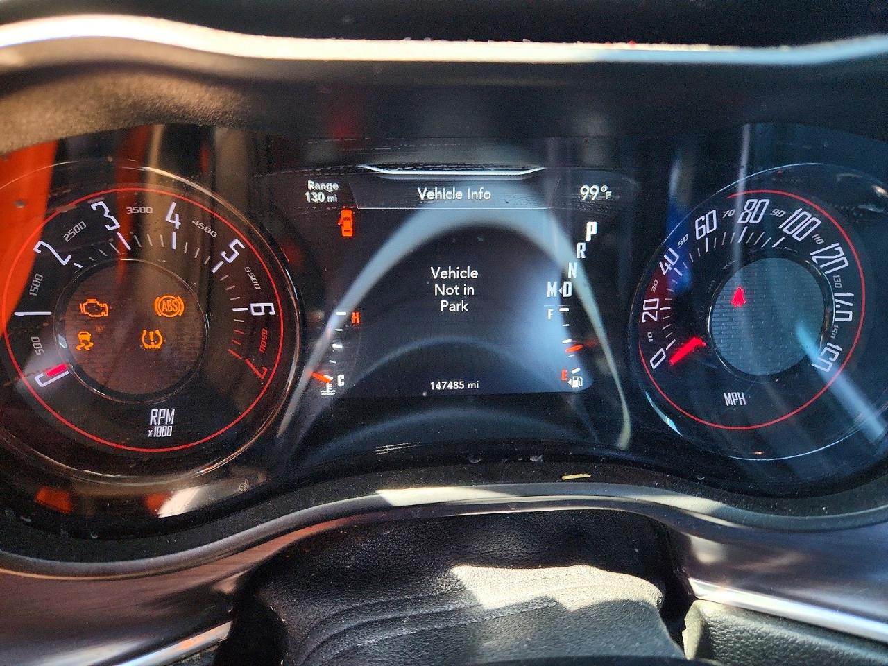 Dodge Challenger Sxt