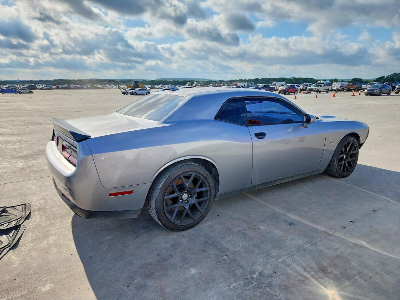 Dodge Challenger R
