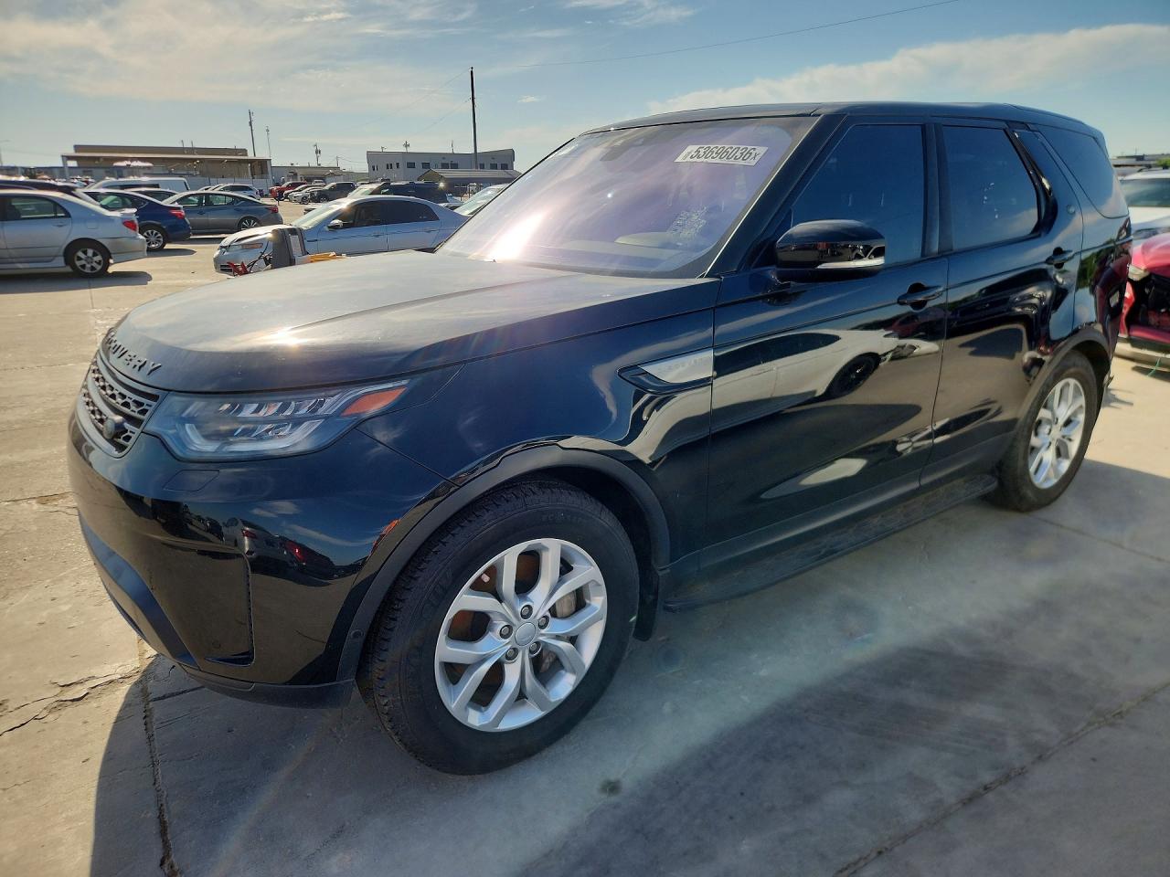 Salvage Land Rover Discovery Image