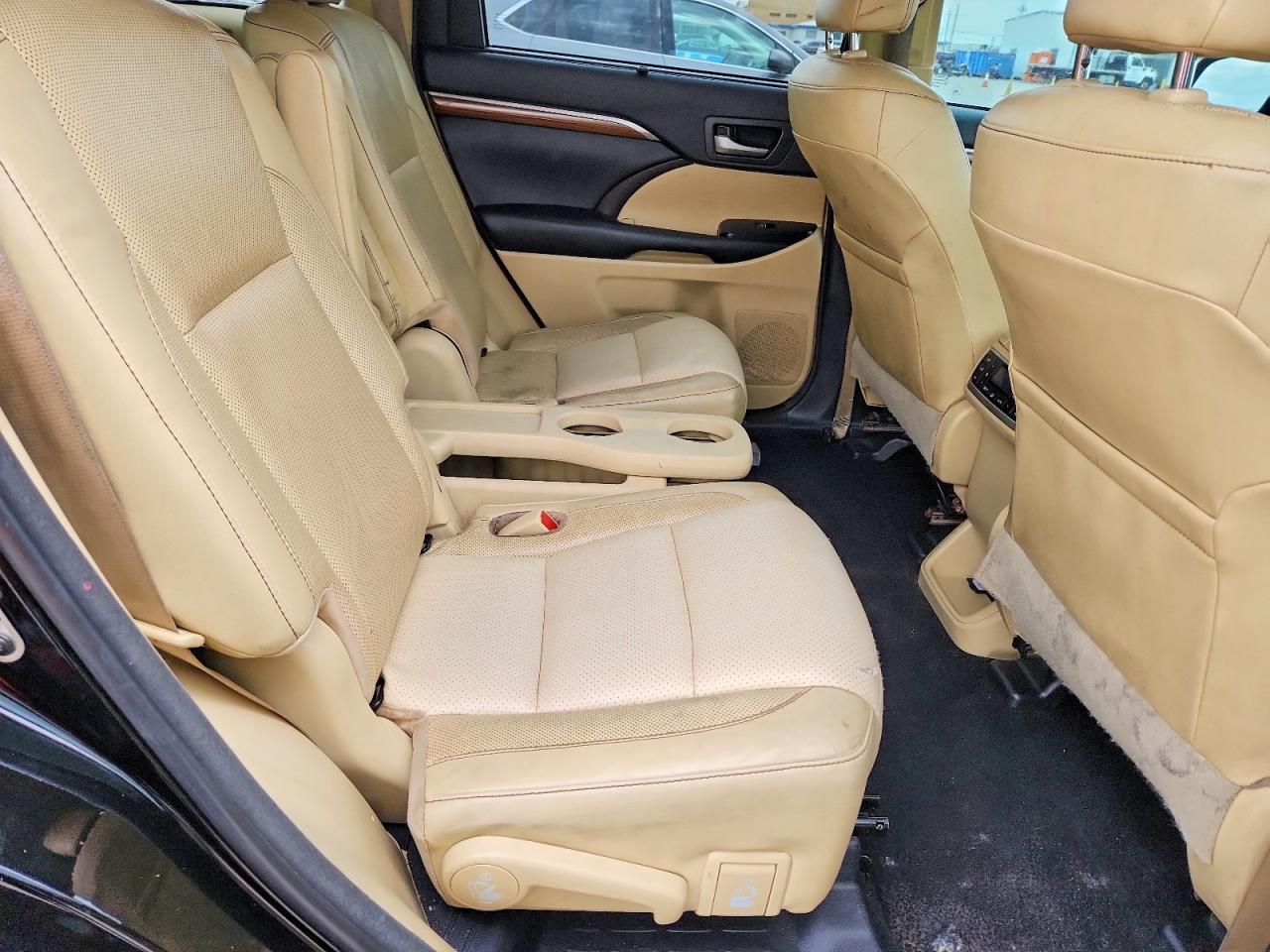 Toyota Highlander Limited Platinum