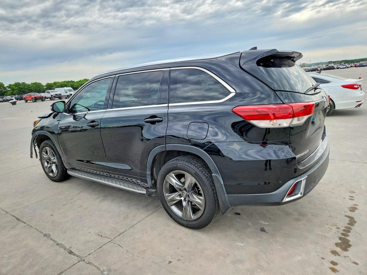 Toyota Highlander Limited Platinum