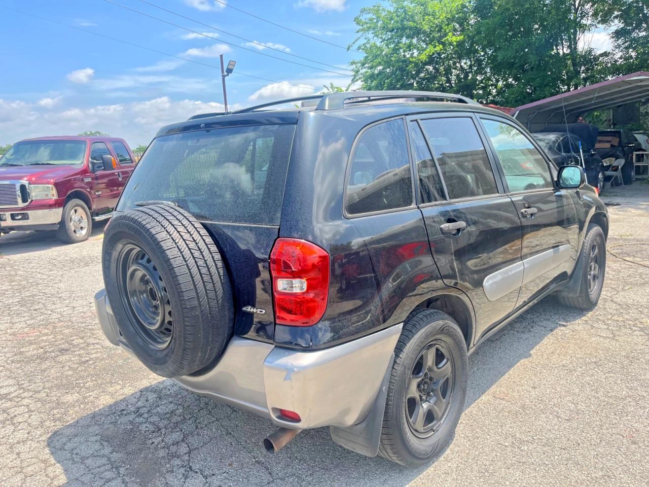 Toyota RAV4 Base