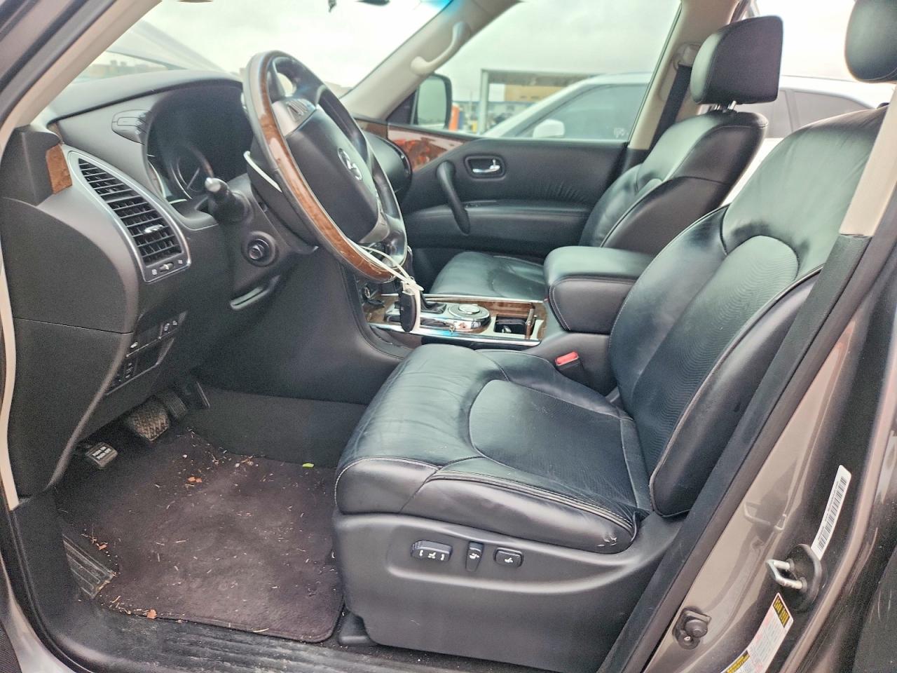 INFINITI Qx Base