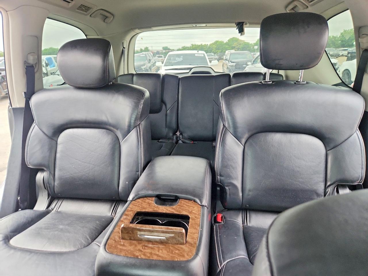 INFINITI Qx Base