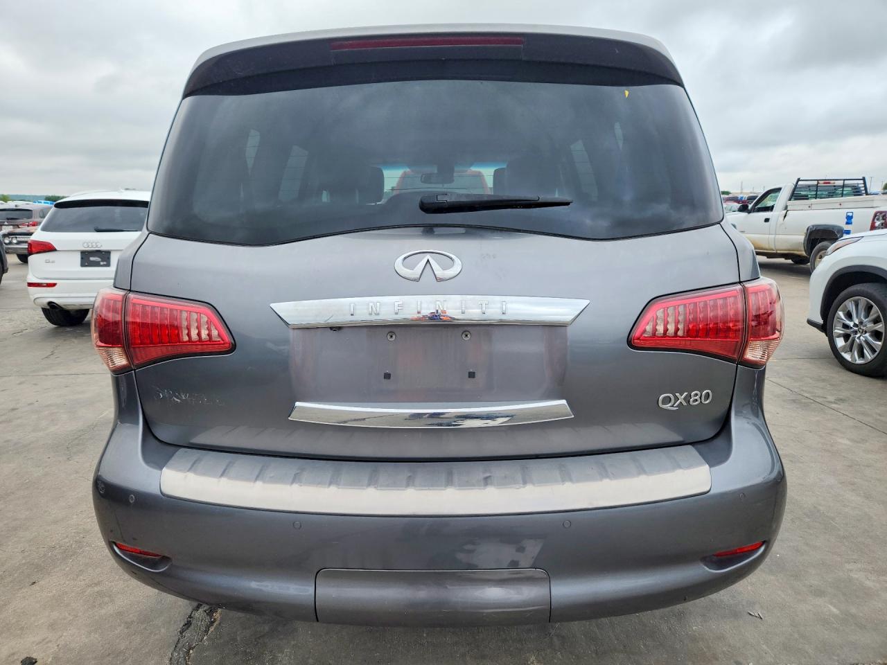 INFINITI Qx Base