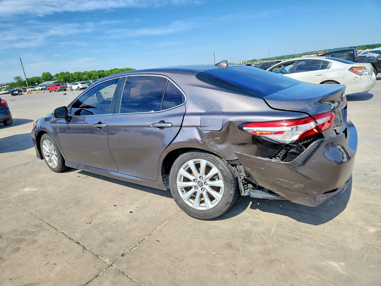 Toyota Camry Le