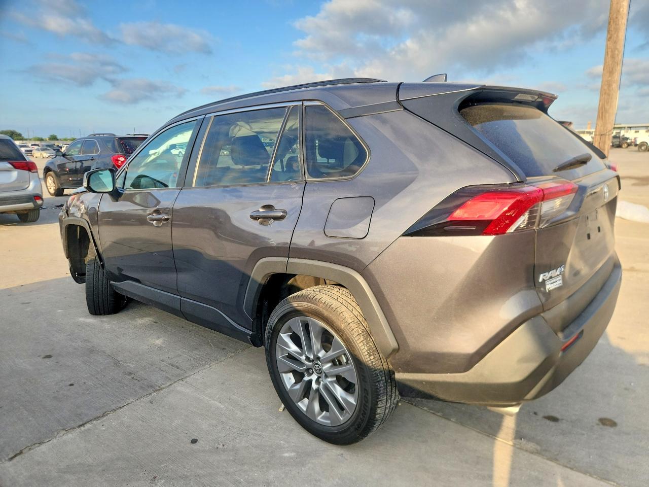 Toyota RAV4 Xle Premium