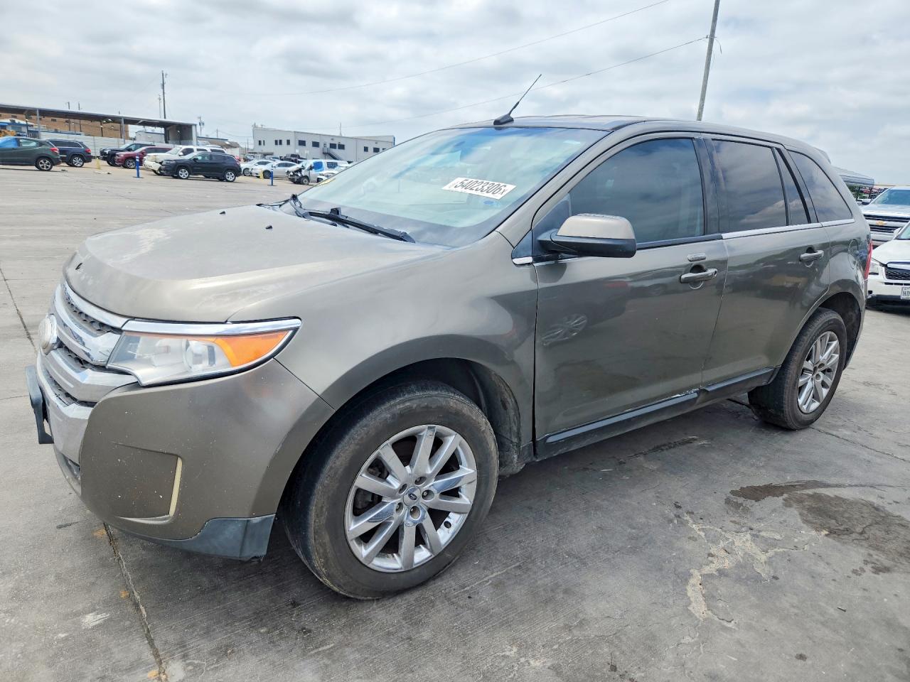 Salvage Ford Edge Image