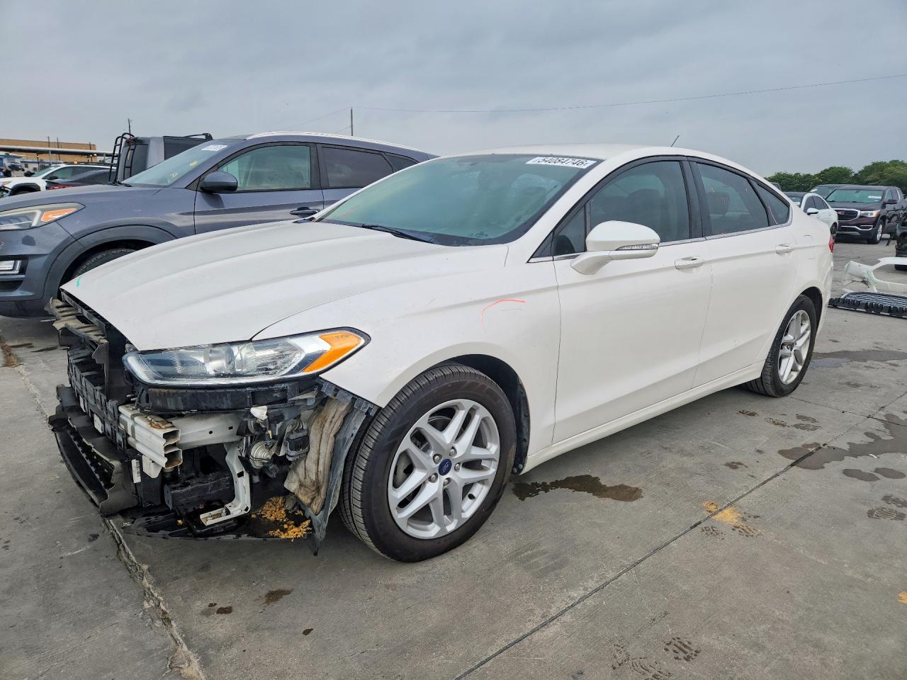 Salvage Ford Fusion Image