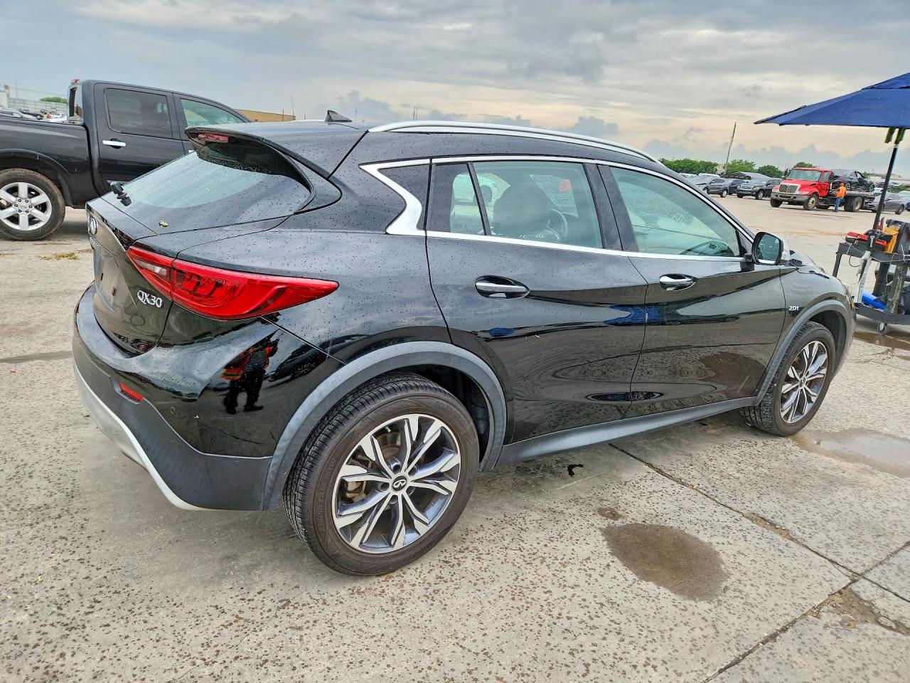 INFINITI Qx Premium