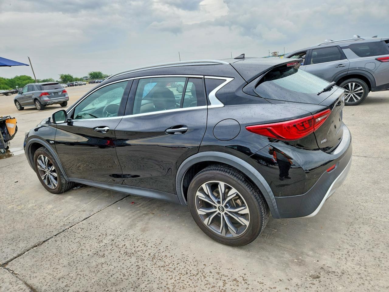 INFINITI Qx Premium