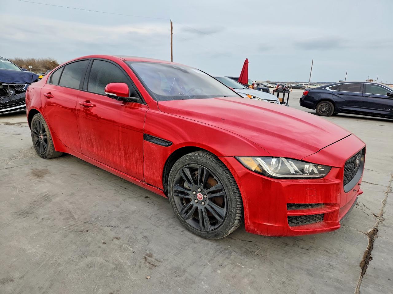 Jaguar XE Prestige
