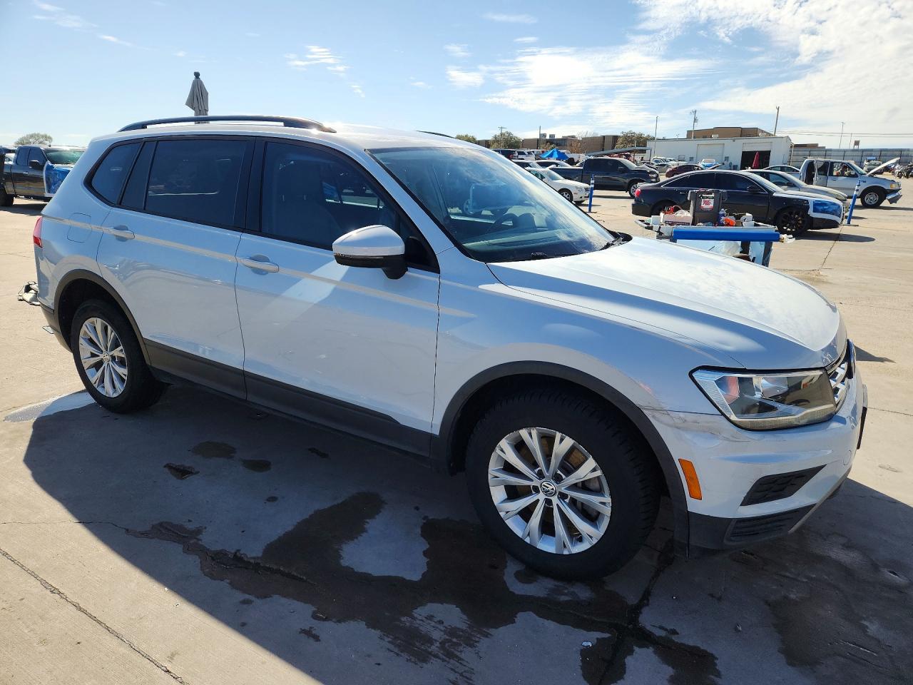 Volkswagen Tiguan S