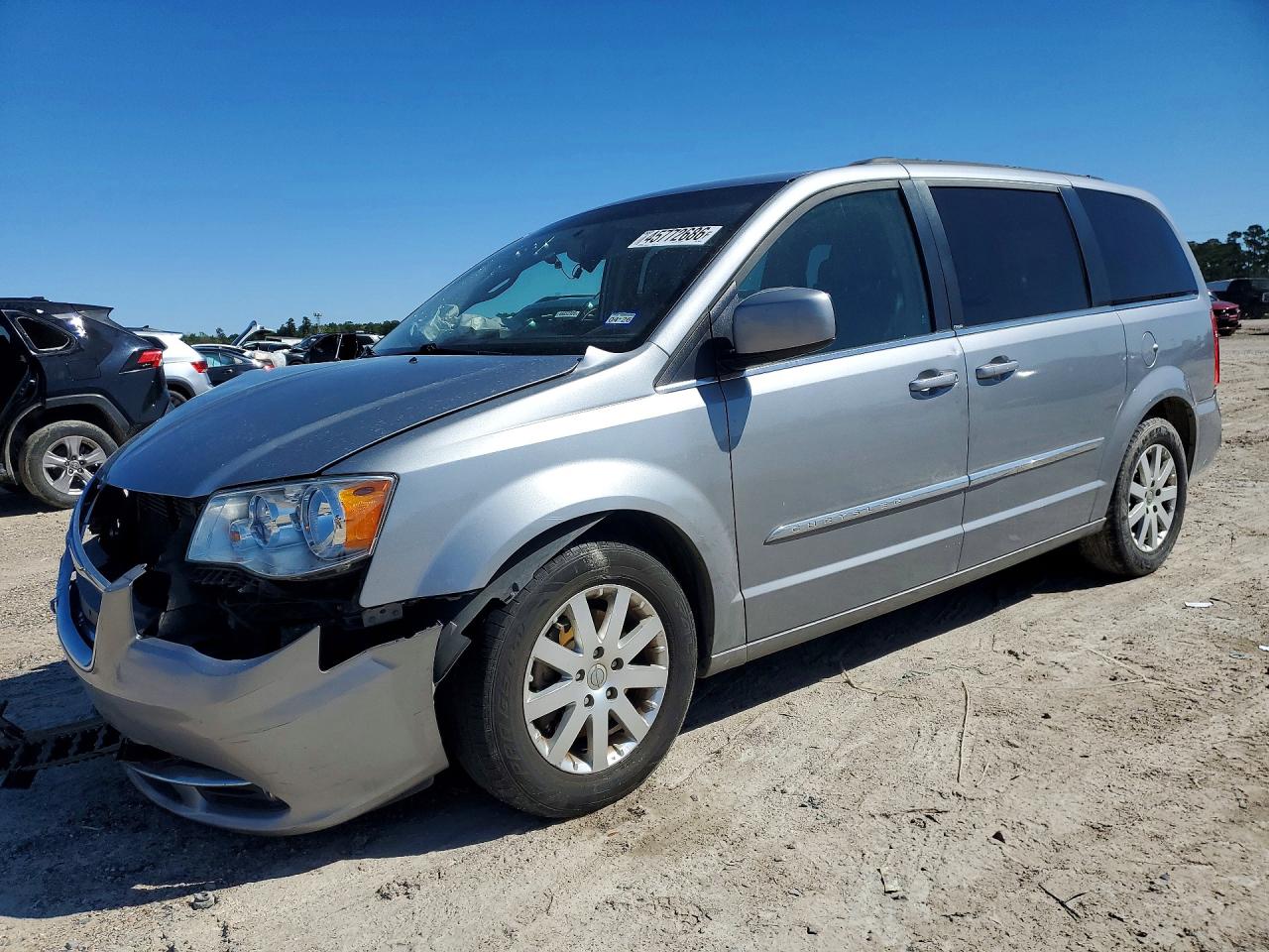 Salvage Chrysler Minivan Image