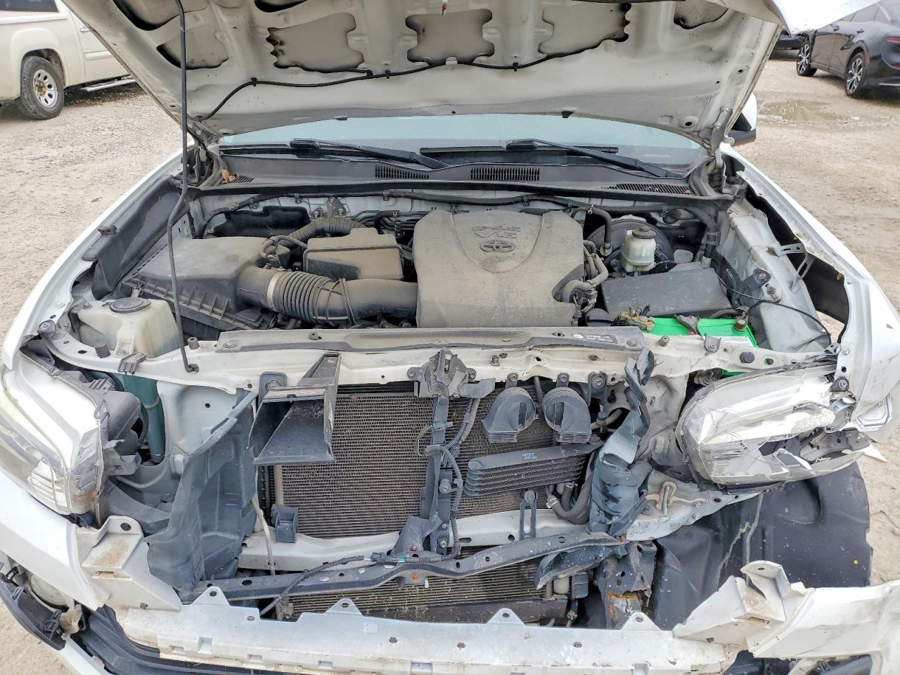 Toyota Tacoma Sr5 V6