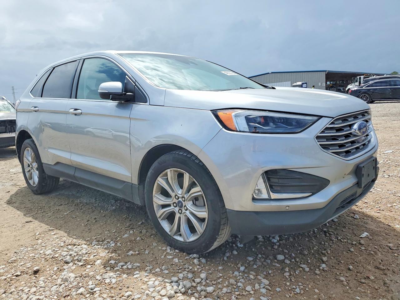 Ford Edge Titanium