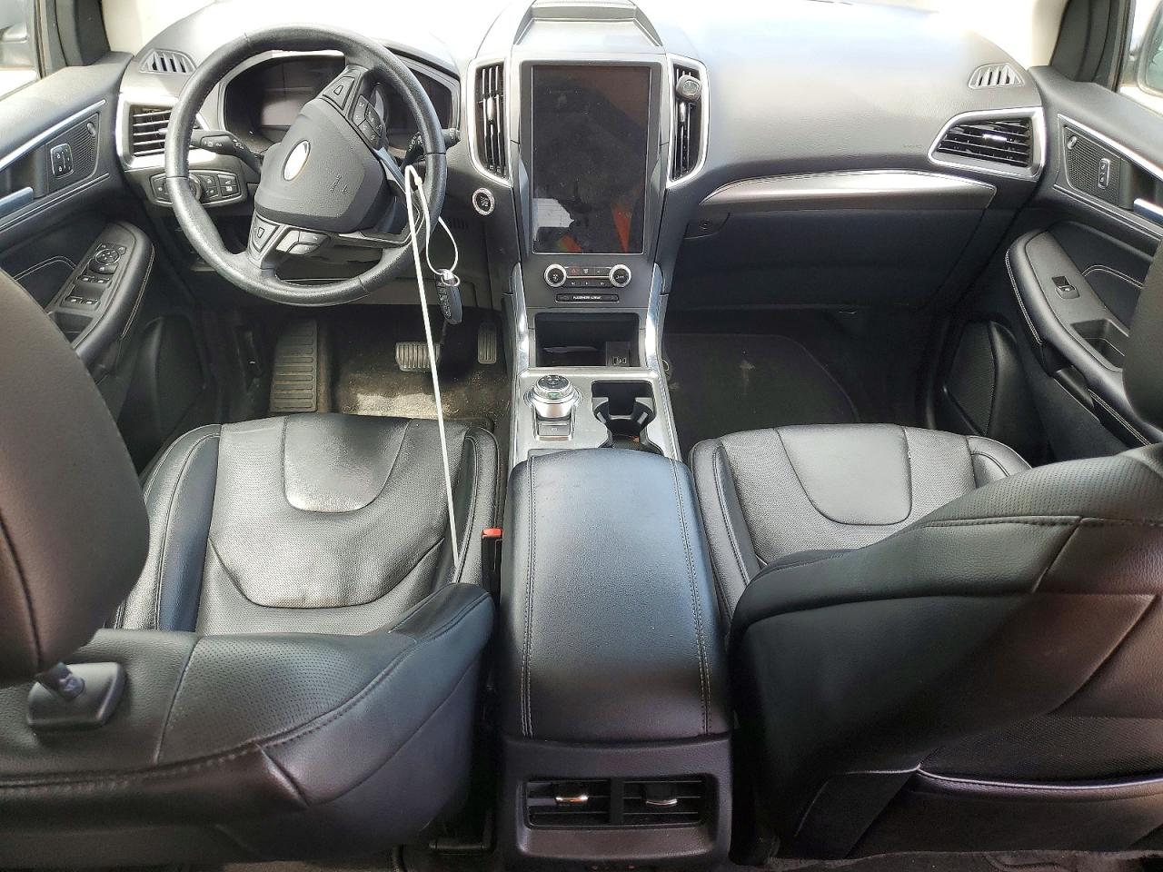 Ford Edge Titanium