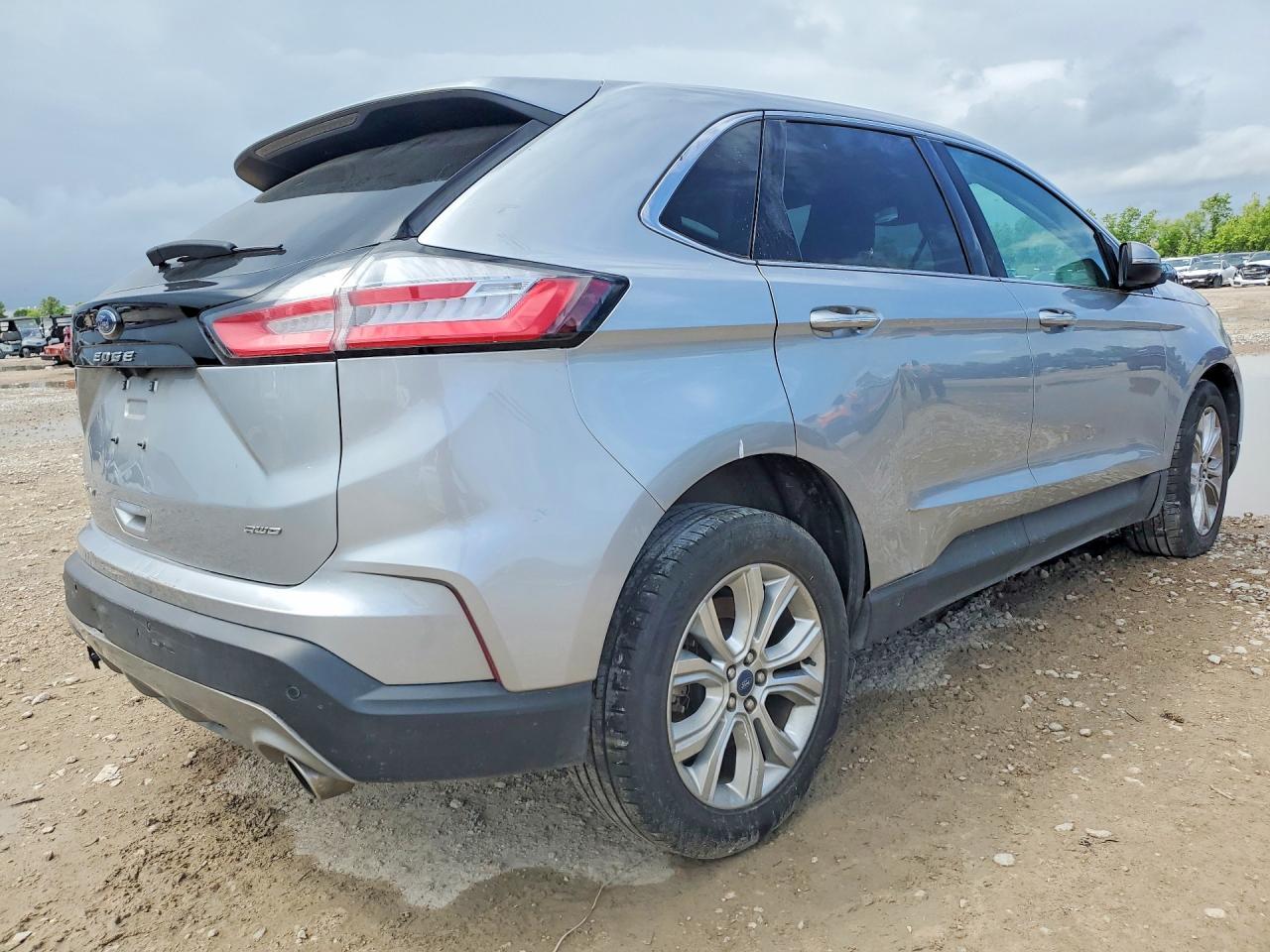 Ford Edge Titanium
