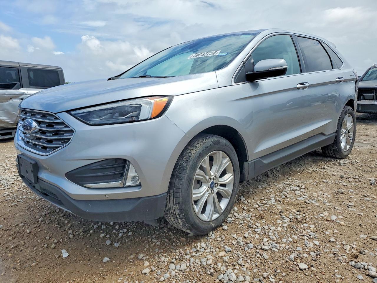 Salvage Ford Edge Image