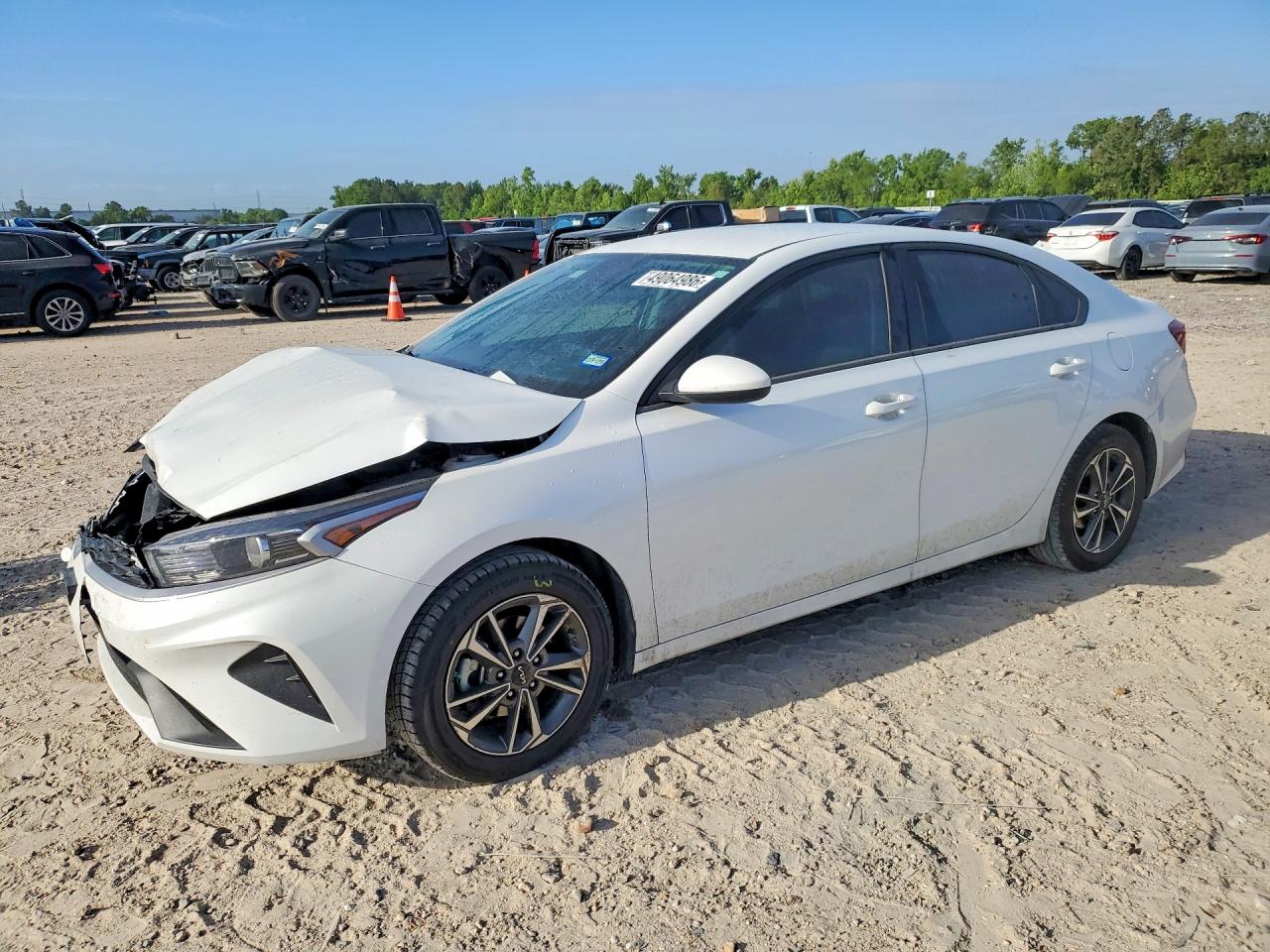 Salvage Kia Forte Image