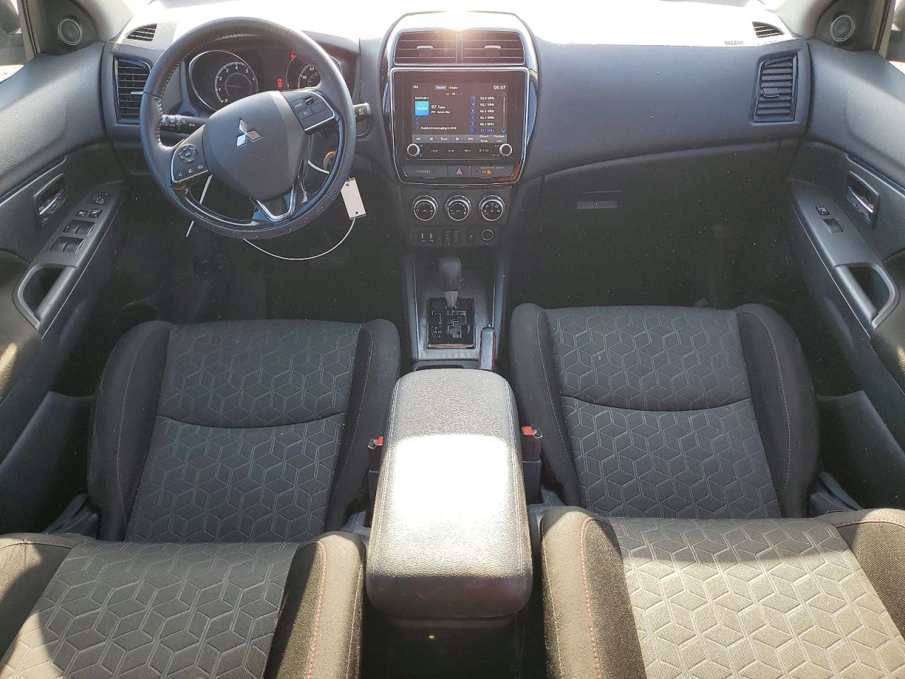 Mitsubishi Outlander Es