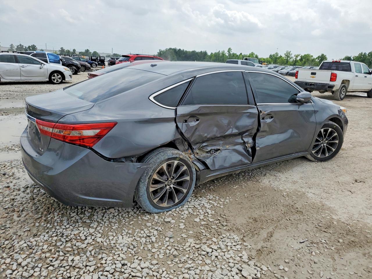 Toyota Avalon Xle
