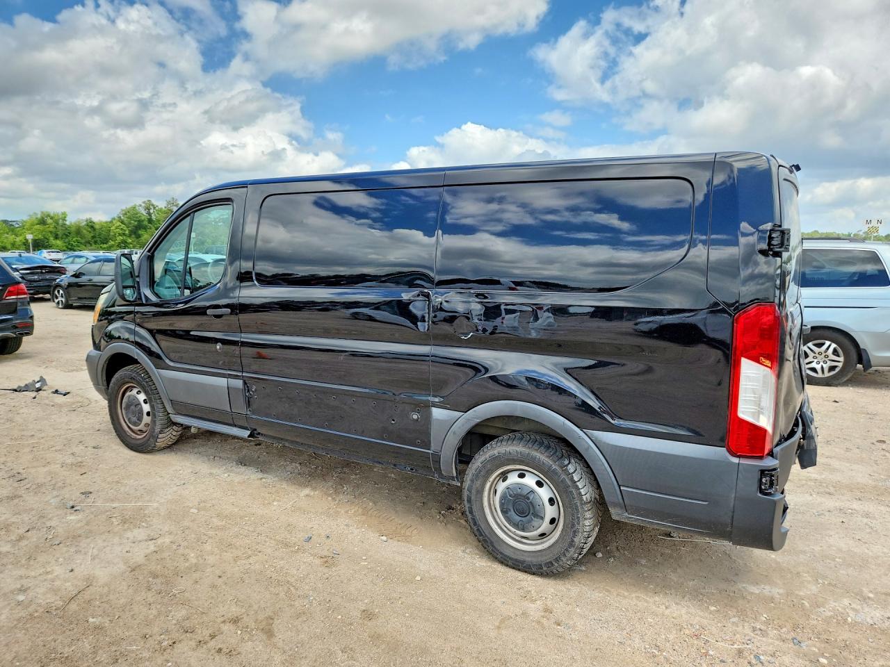 Ford Transit T-150
