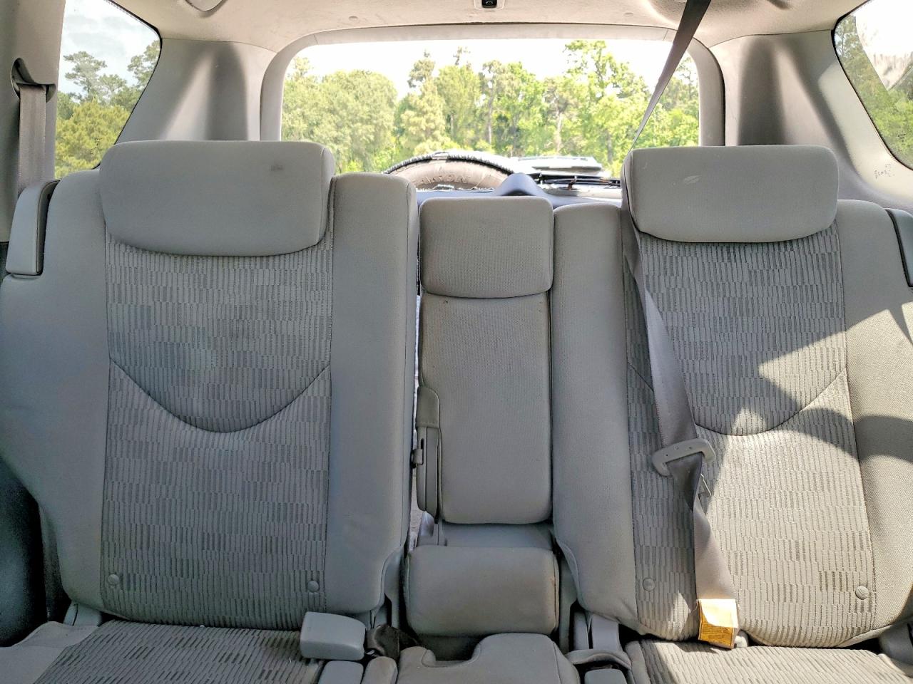 Toyota RAV4 Base