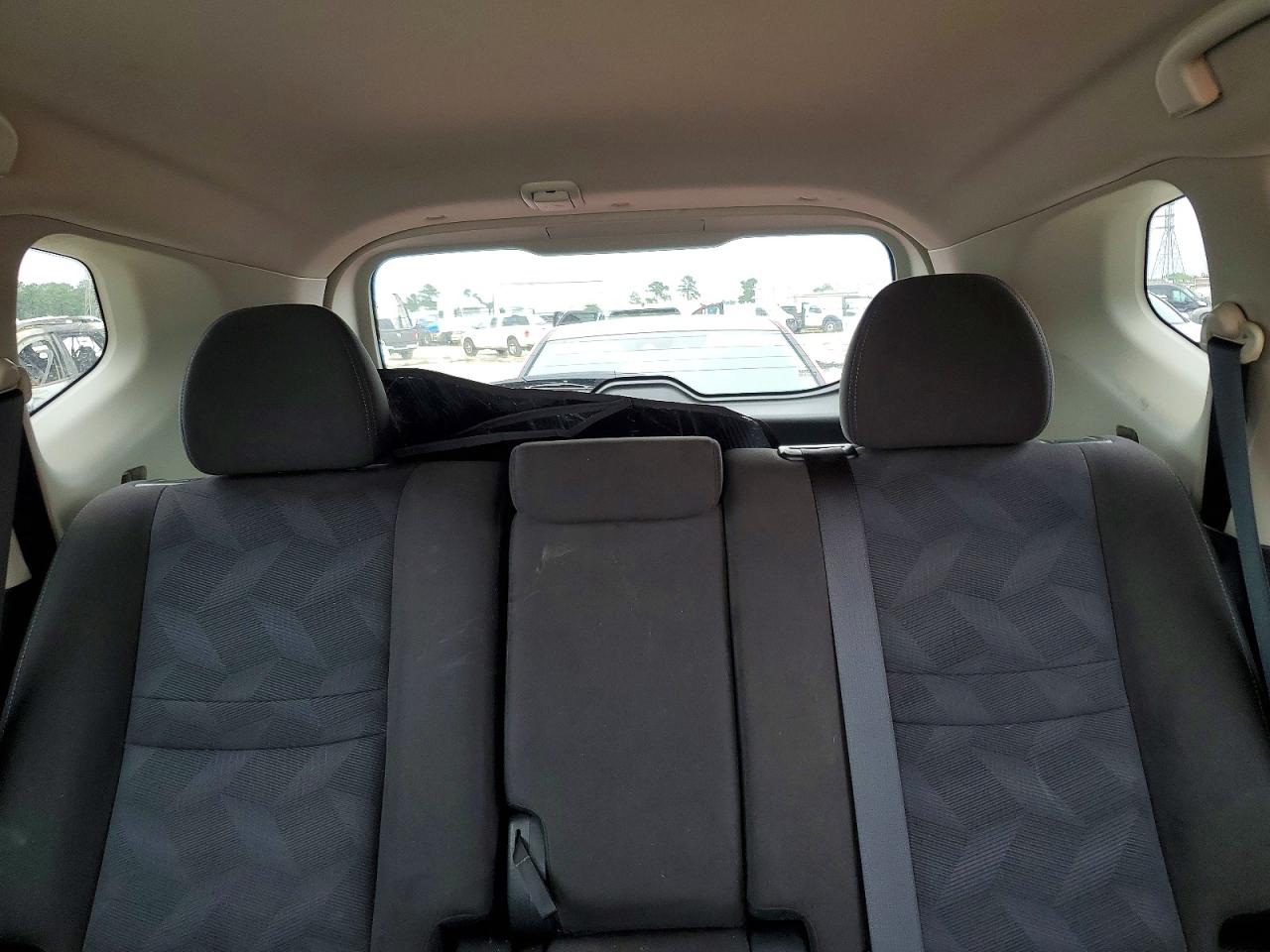 Nissan Rogue Sv