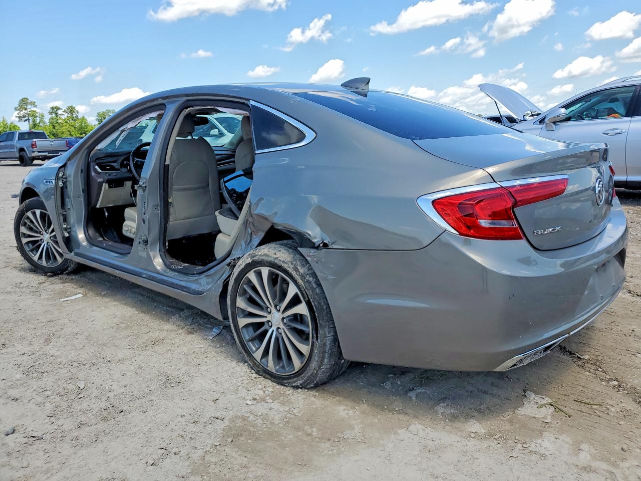 Buick LaCrosse Preferred