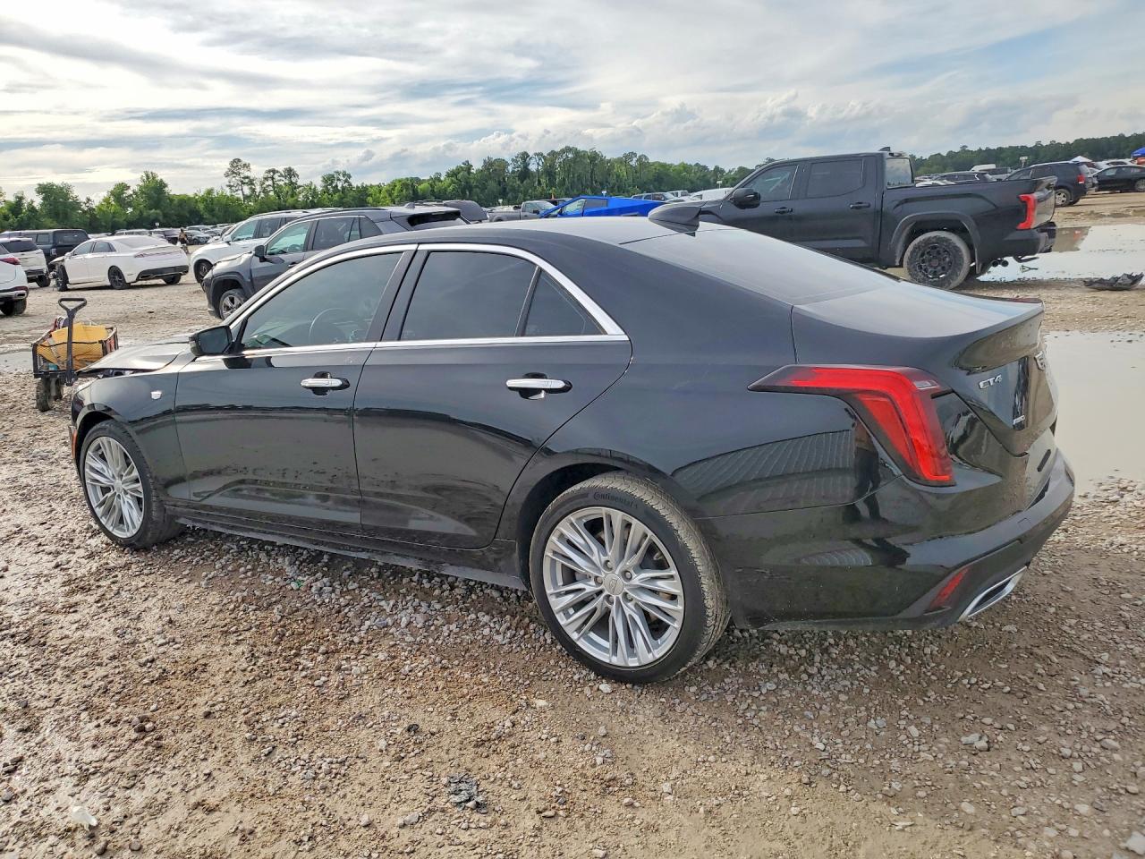 Cadillac CT4 Premium Luxury