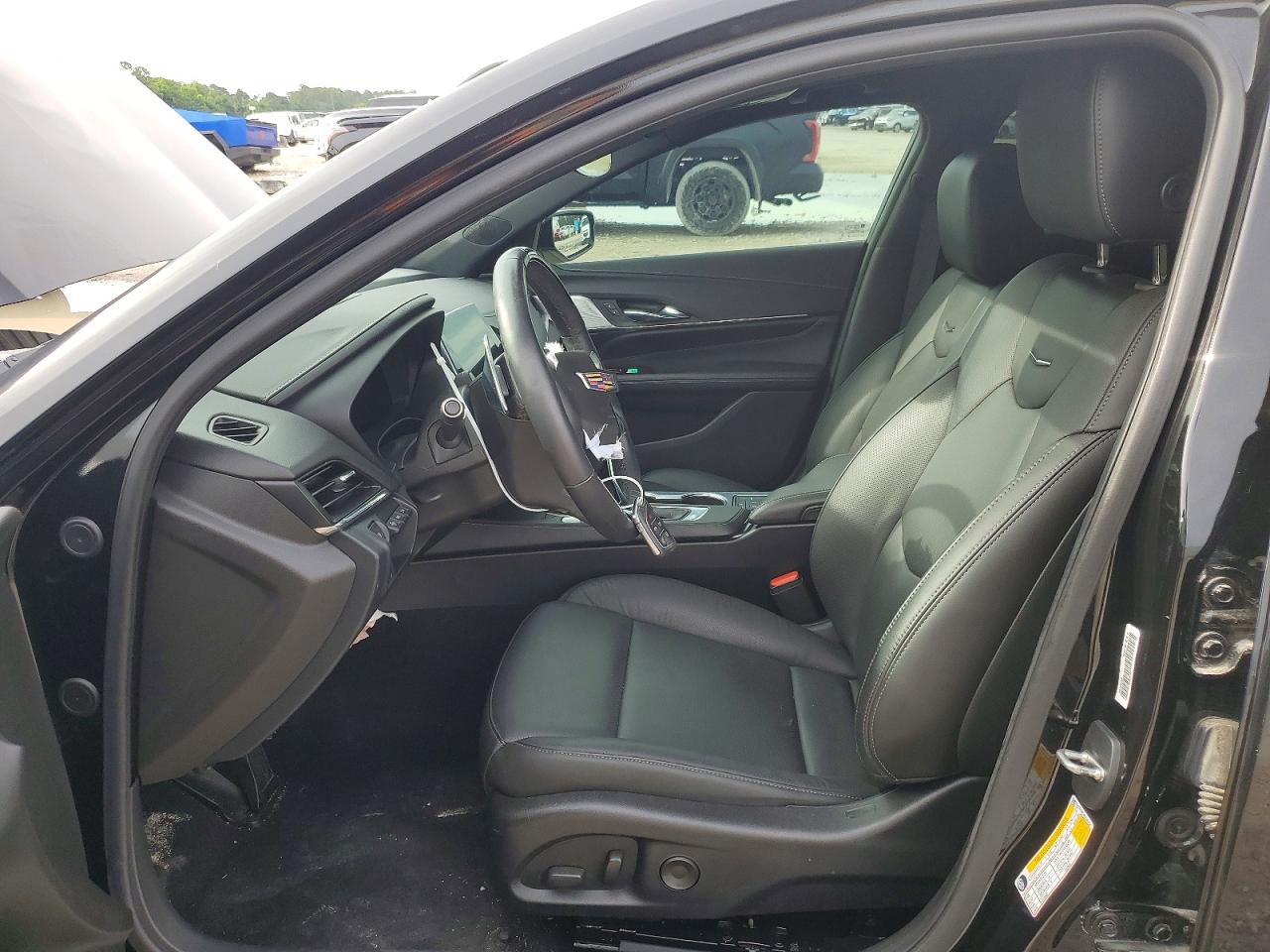 Cadillac CT4 Premium Luxury