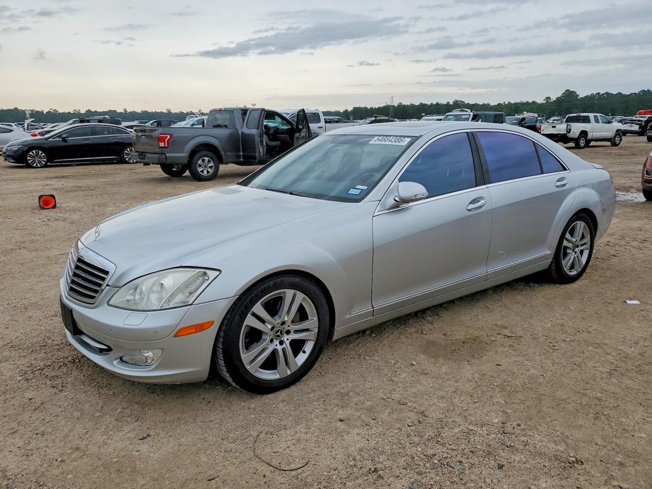 Salvage Mercedes-Benz S-Class Image