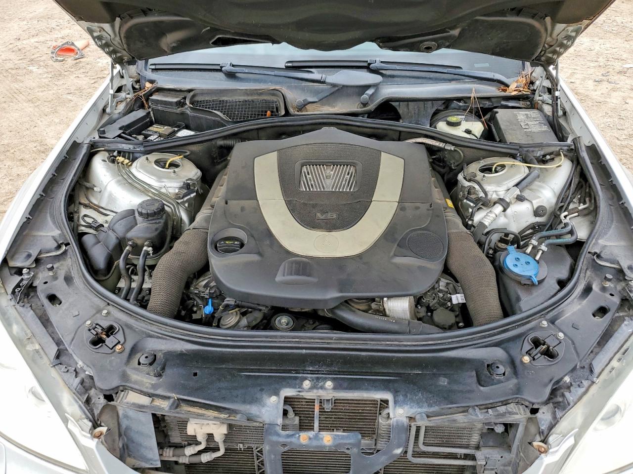Mercedes-Benz S-Class 550