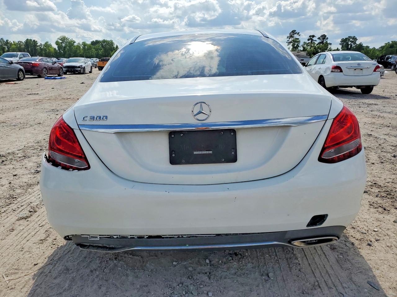 Mercedes-Benz C-Class 300