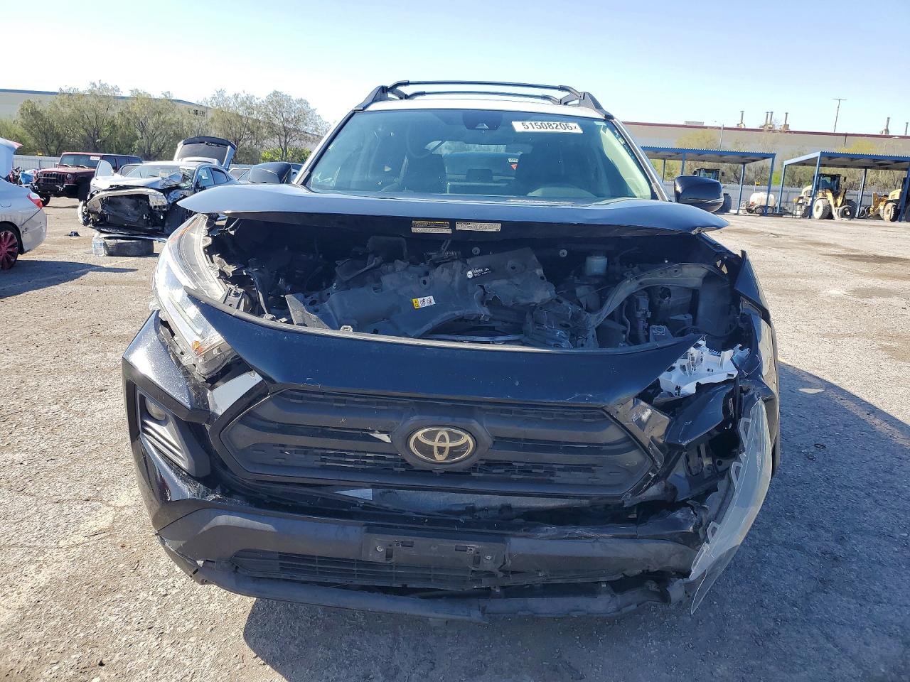 Toyota RAV4 Adventure