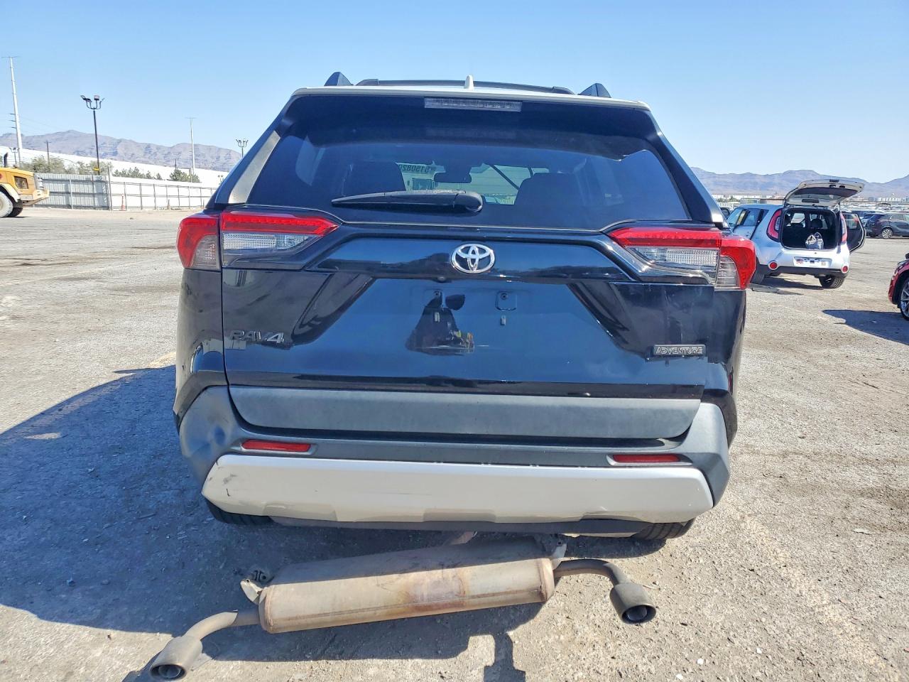 Toyota RAV4 Adventure