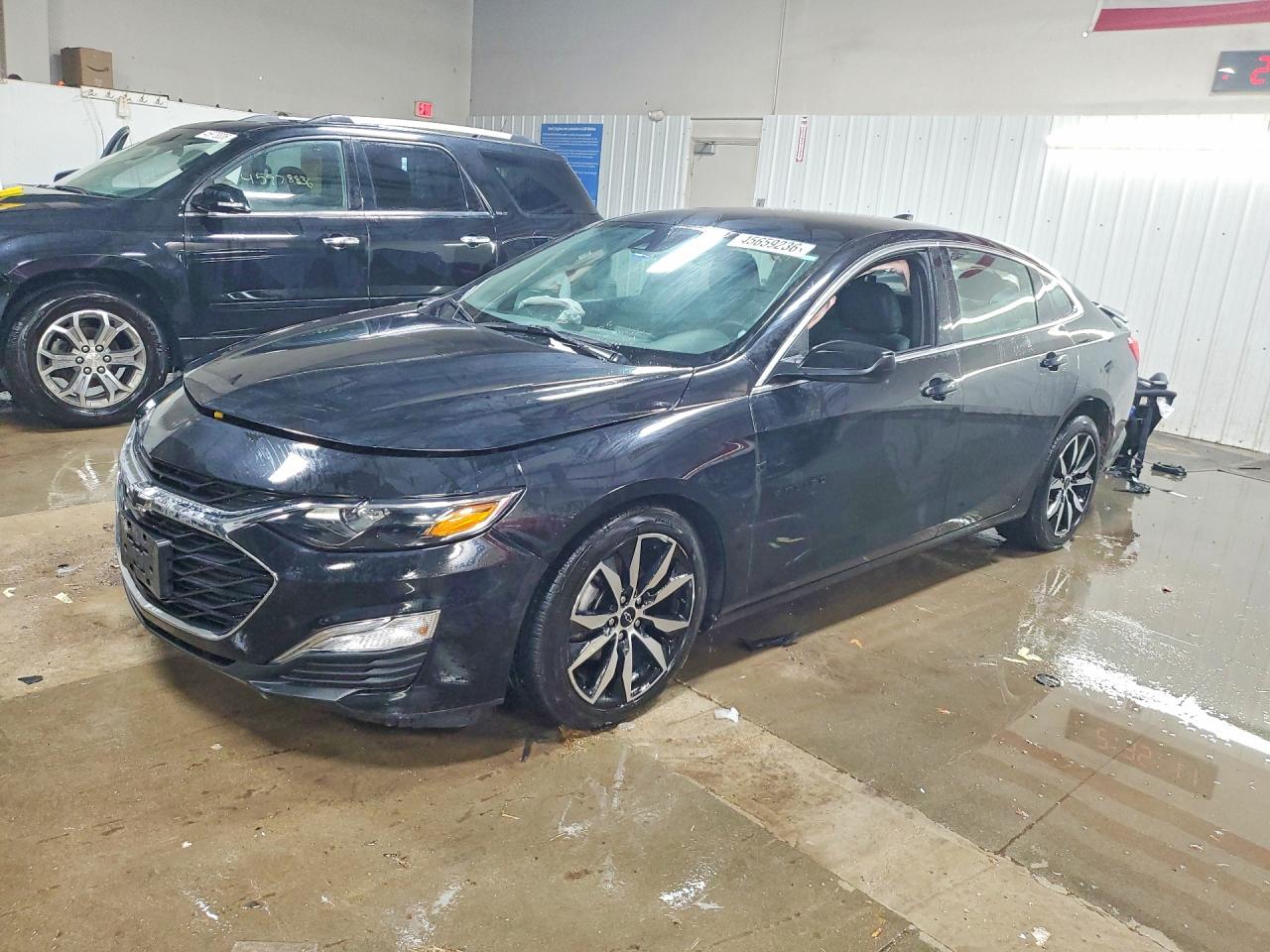 Salvage Chevrolet Malibu Image