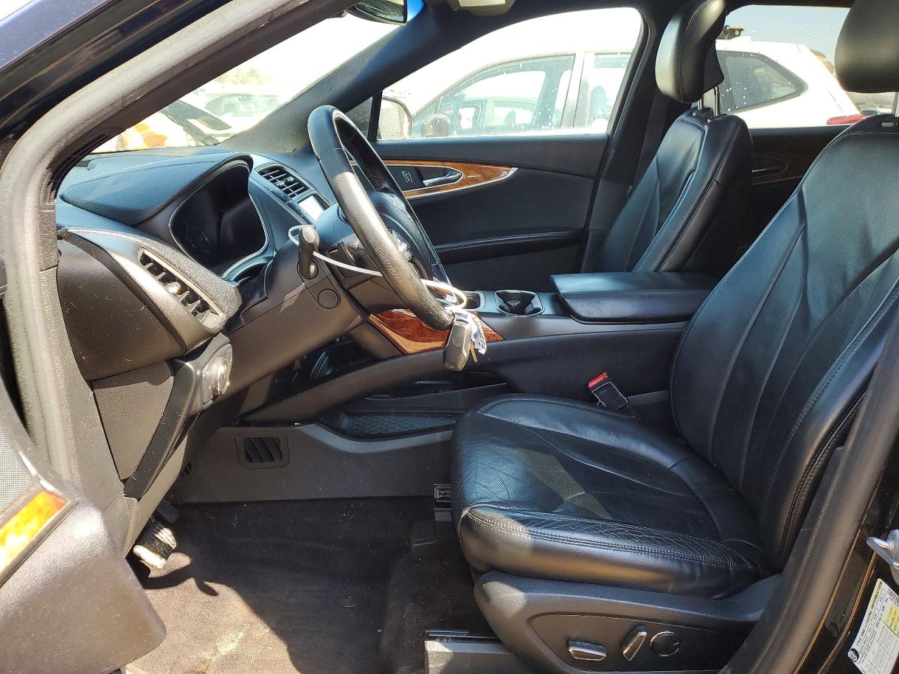 Lincoln MKX Reserve