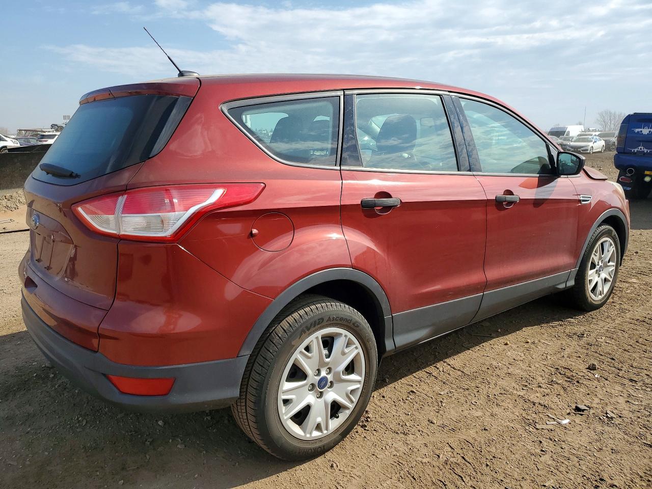 Ford Escape S