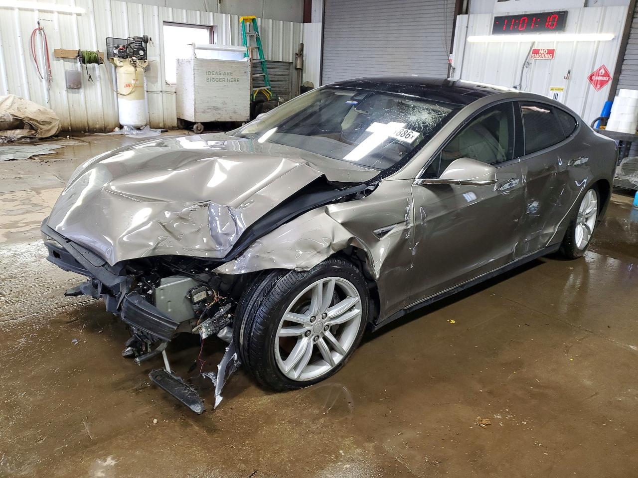 Salvage Tesla Model S Image