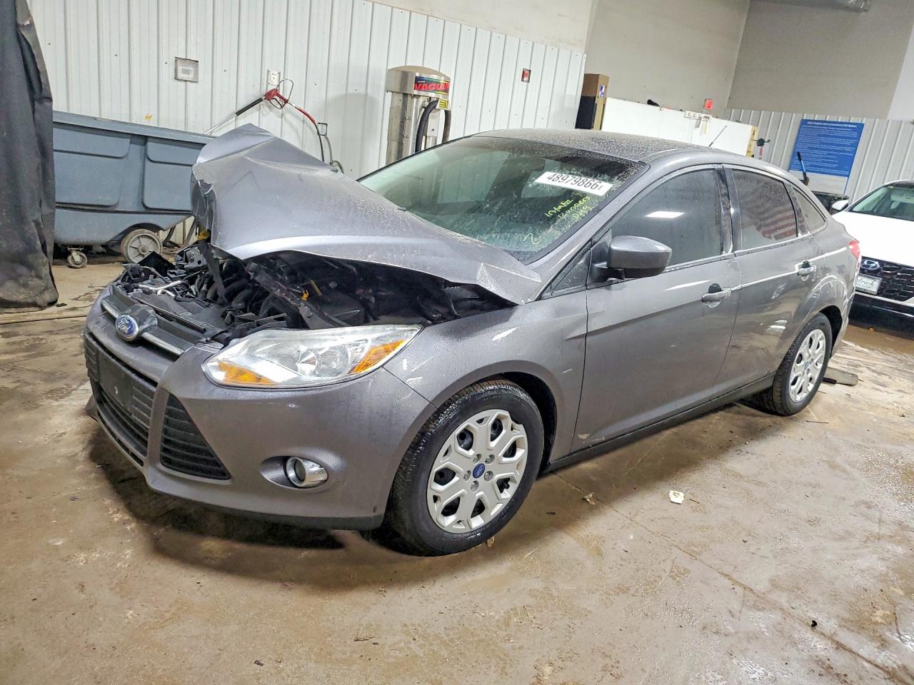 Salvage Ford Focus Image
