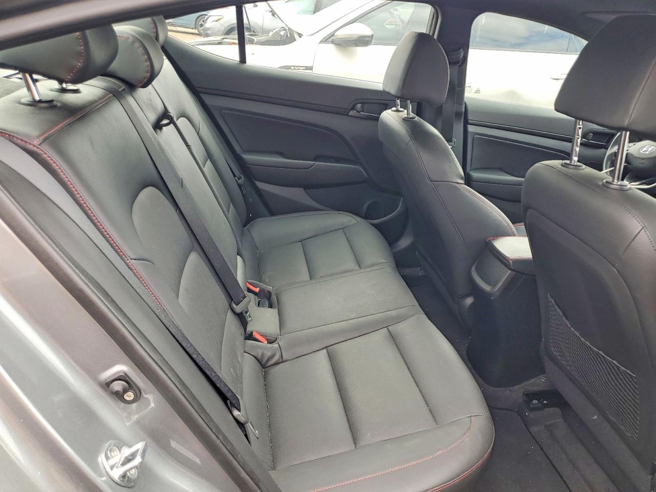 Hyundai ELANTRA Sport