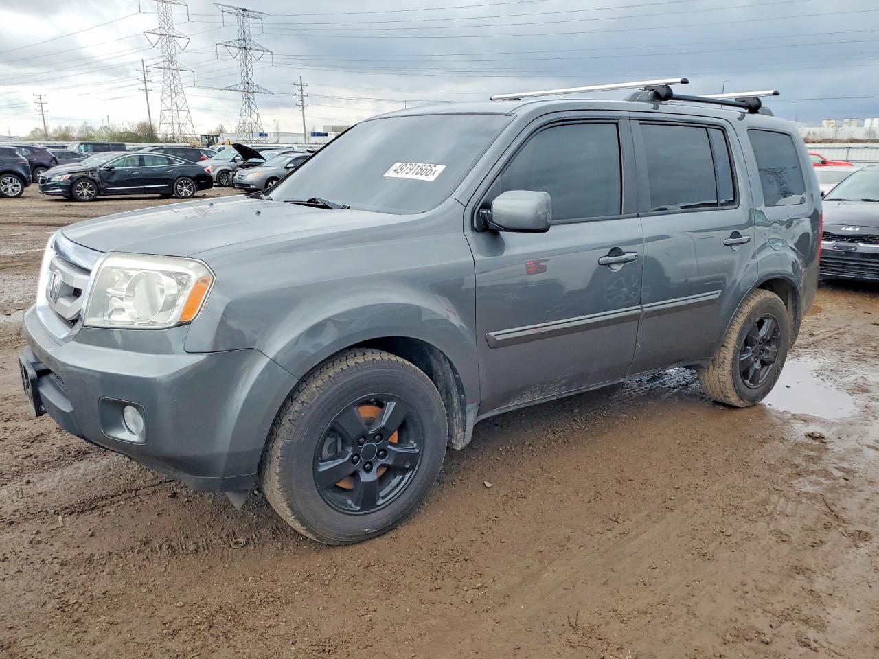Salvage Honda Pilot Image